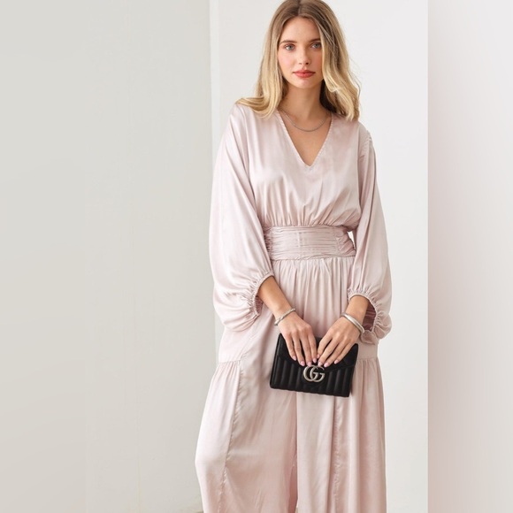 NWT-Satin V-Neck Ruched Waist Puff Sleeve Wide Leg Jumpsuit - Picture 4 of 13